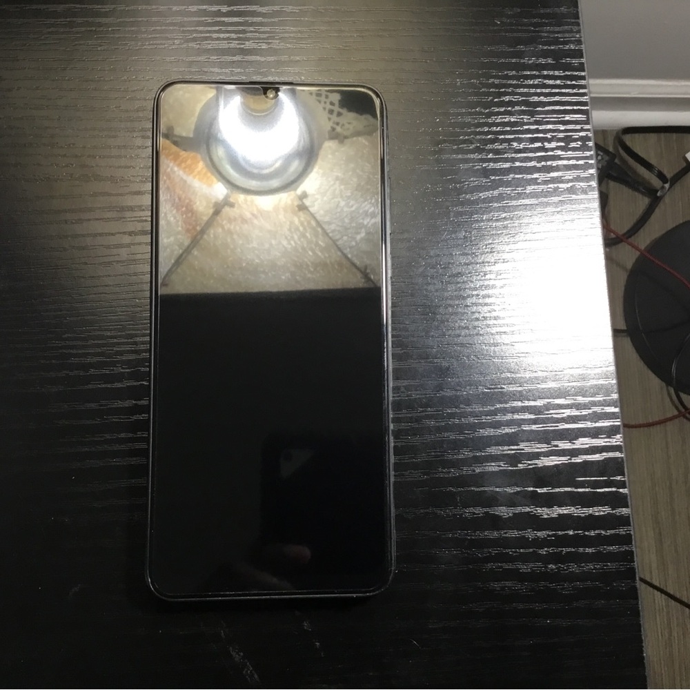 (224) Foxx Black A67L Smartphone with Glass Front